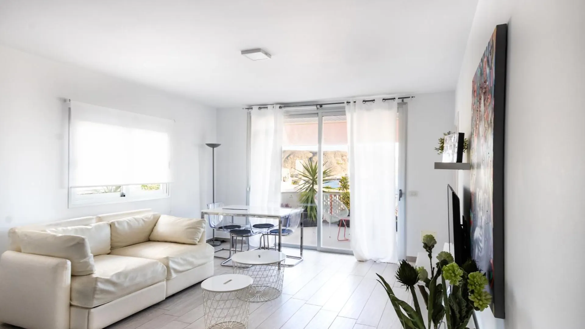 The White Heart House - Attic Sea View Apartment Los Cristianos  0*, Los Cristianos (Tenerife) Spain